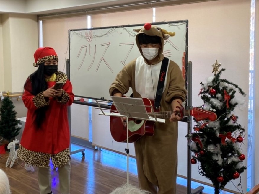 静岡市葵区有料老人ホーム_クリスマス会
