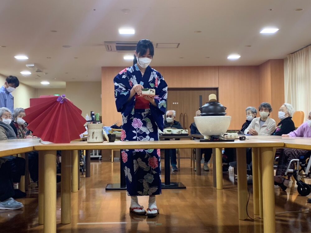 駿東郡長泉町老人ホーム_3月本格お茶会
