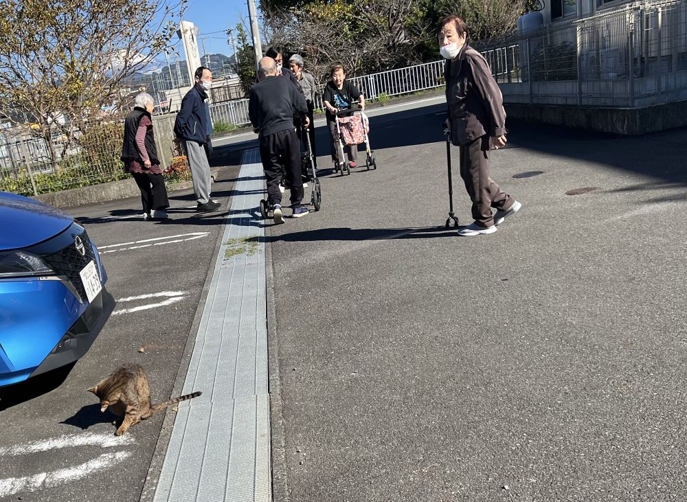 静岡市清水区老人ホーム_いよいよ師走12月1日快晴富士山