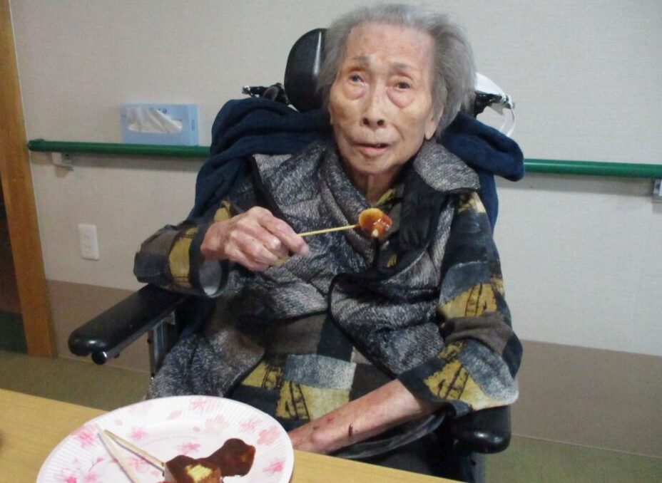 静岡市葵区老人ホーム_チョコレートフォンデュ2025