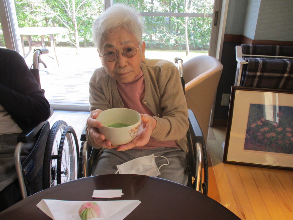 静岡市葵区有料老人ホーム_春分をテーマとしたお茶会