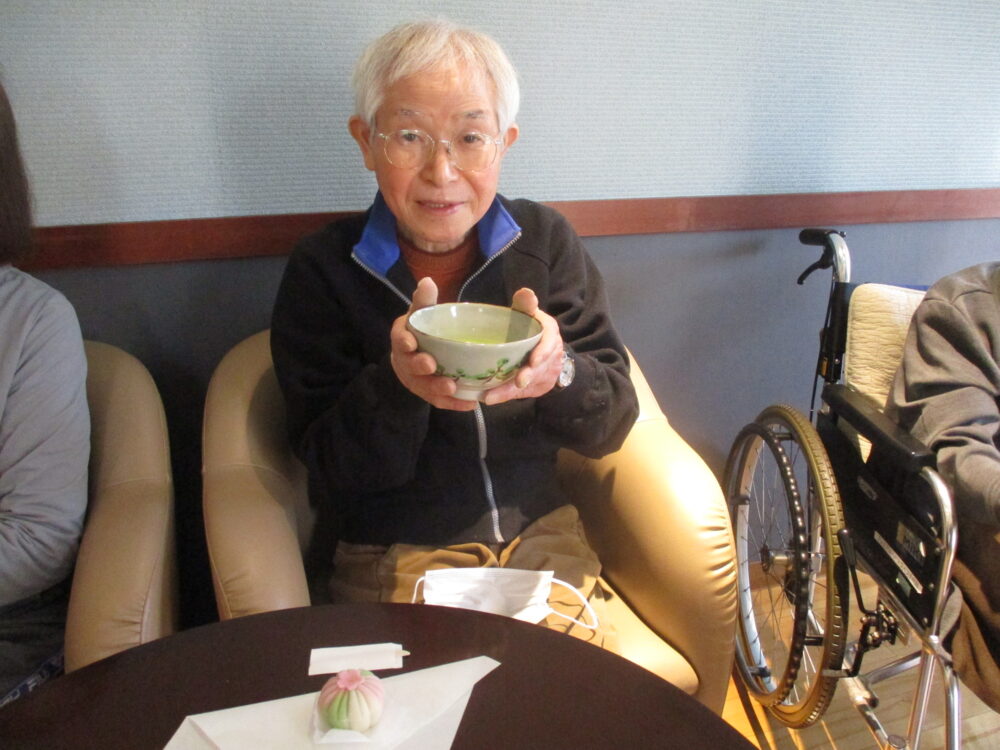 静岡市葵区有料老人ホーム_春分をテーマとしたお茶会