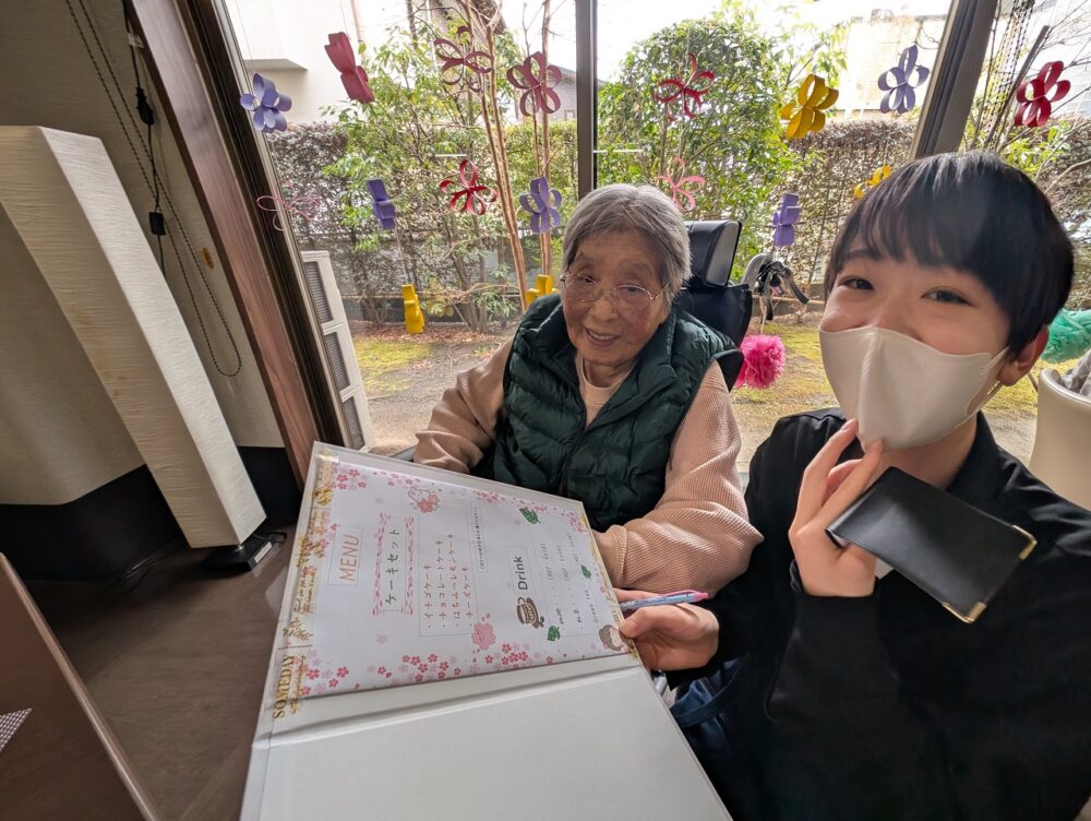 静岡市葵区有料老人ホーム_春カフェ