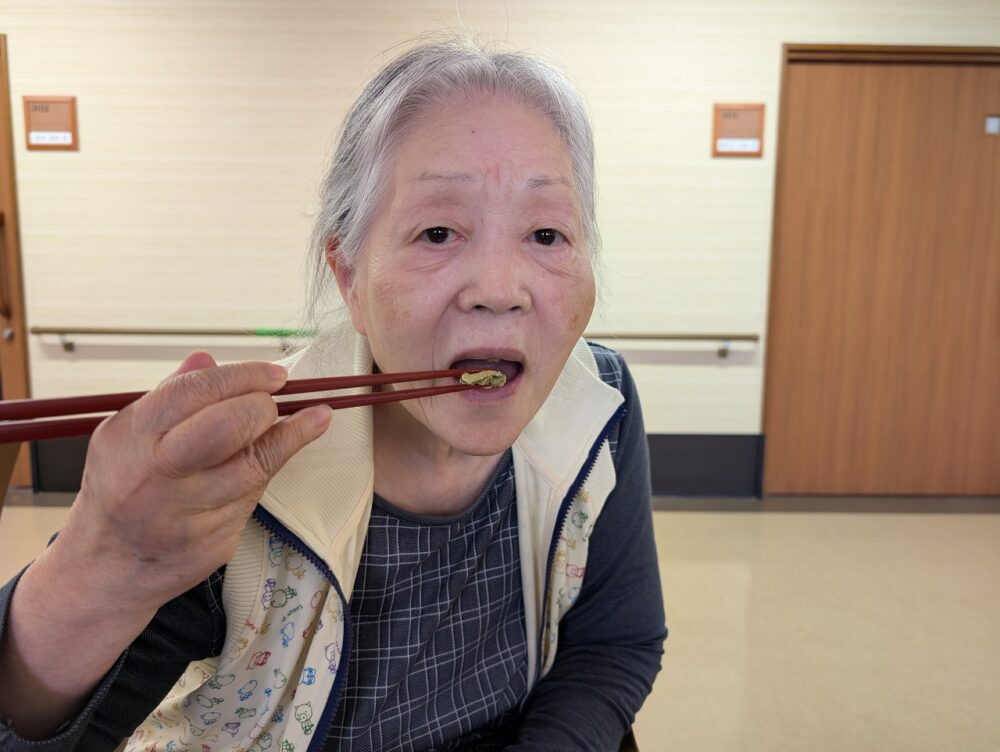 静岡市葵区有料老人ホーム_新茶のてんぷら
