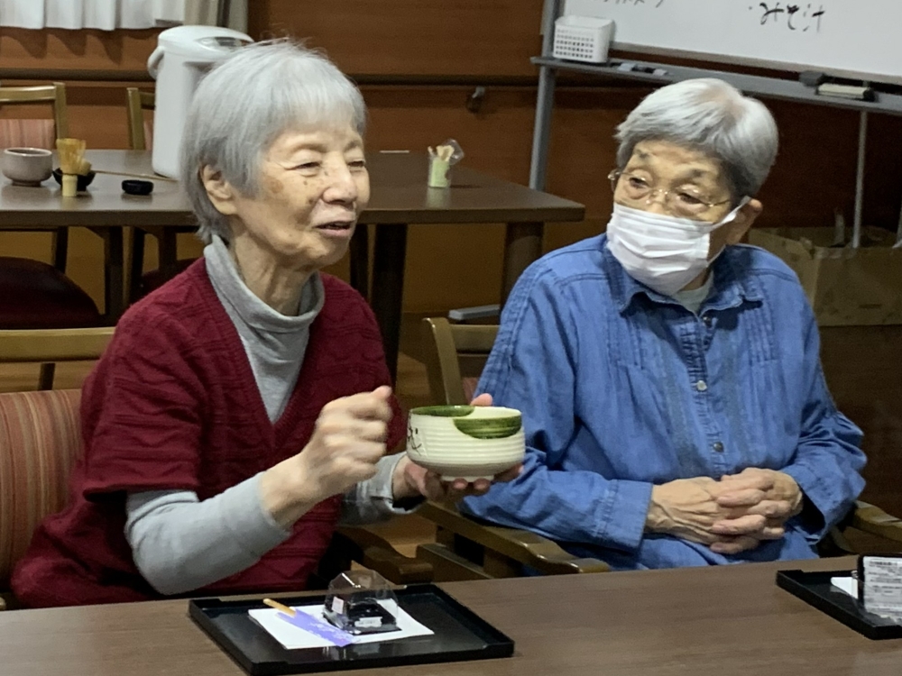駿東郡長泉町老人ホーム_五感で感じるお茶会