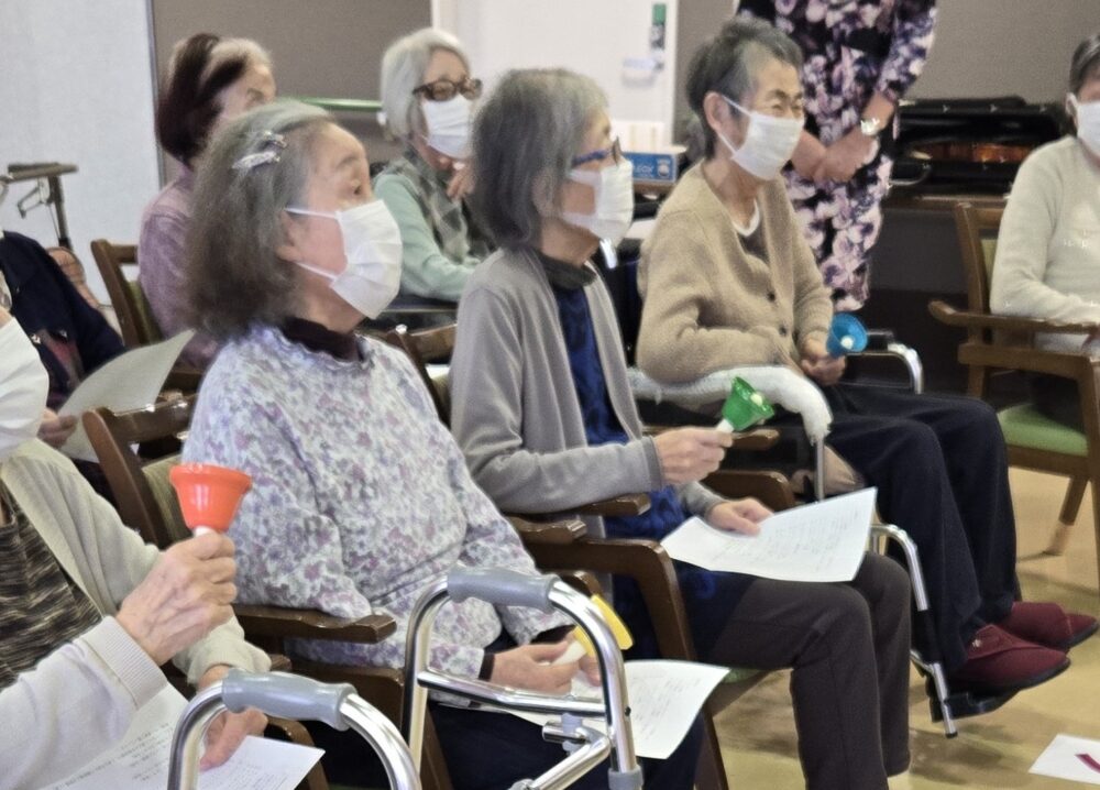 静岡市駿河区老人ホーム_クリスマスコンサート
